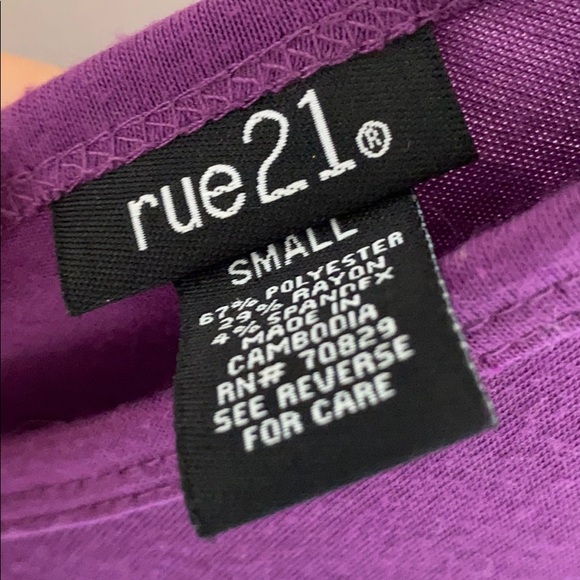 Dress - Picture 3 of 3